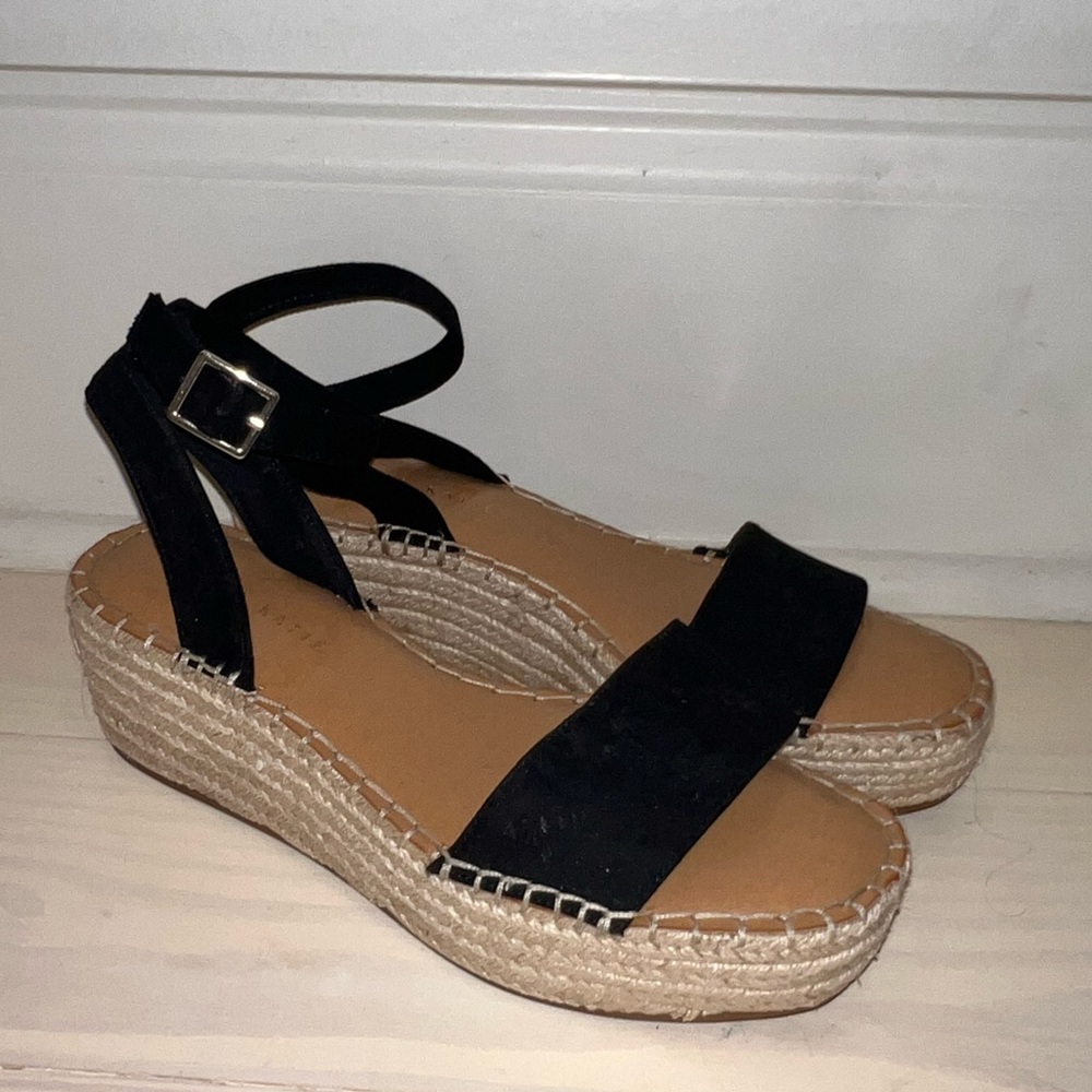 Kelly & Katie wedges